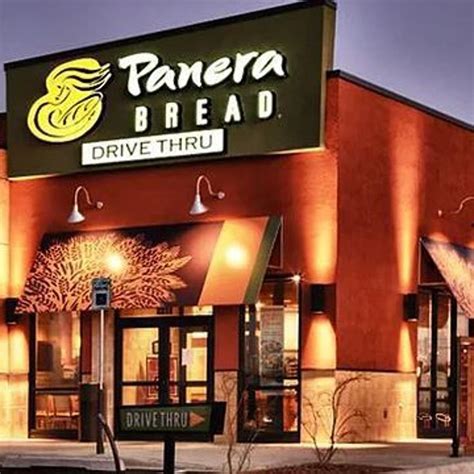 closest panera bread locations.